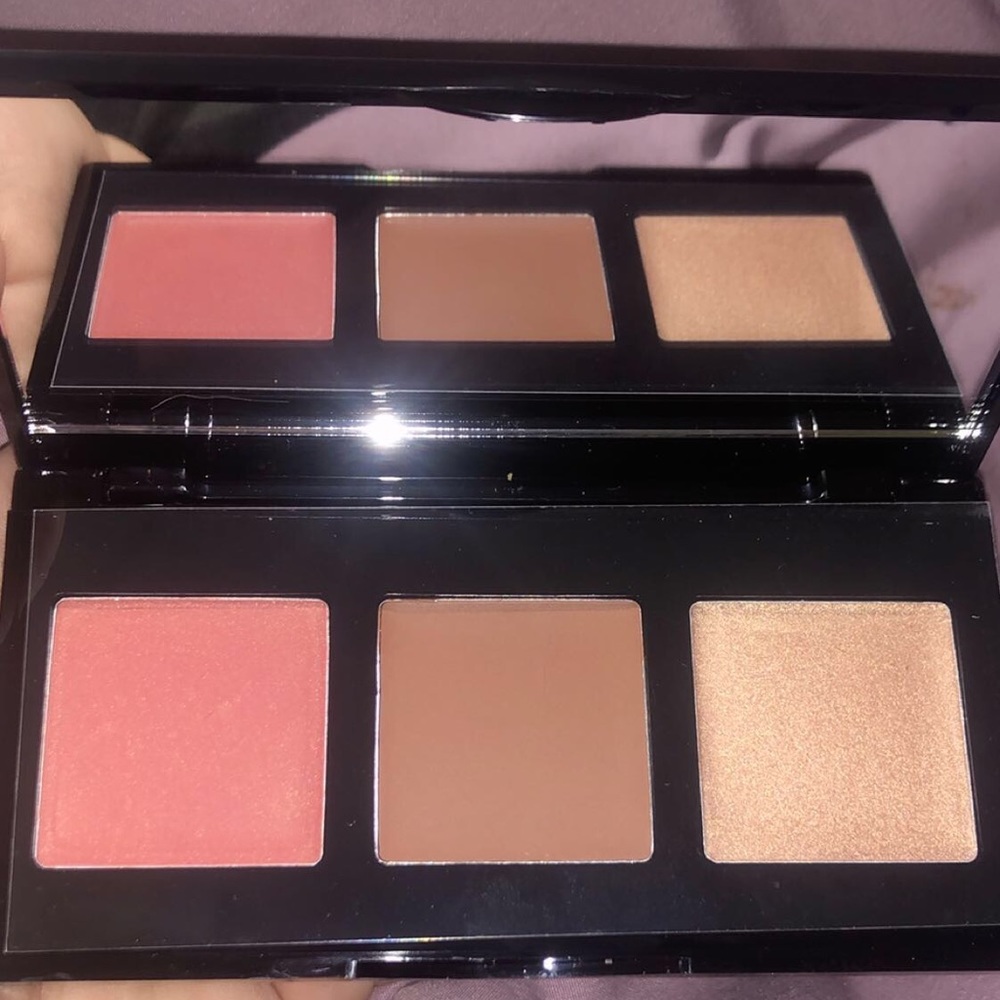 LAURA GELLAR eye, lip, cheek pallet